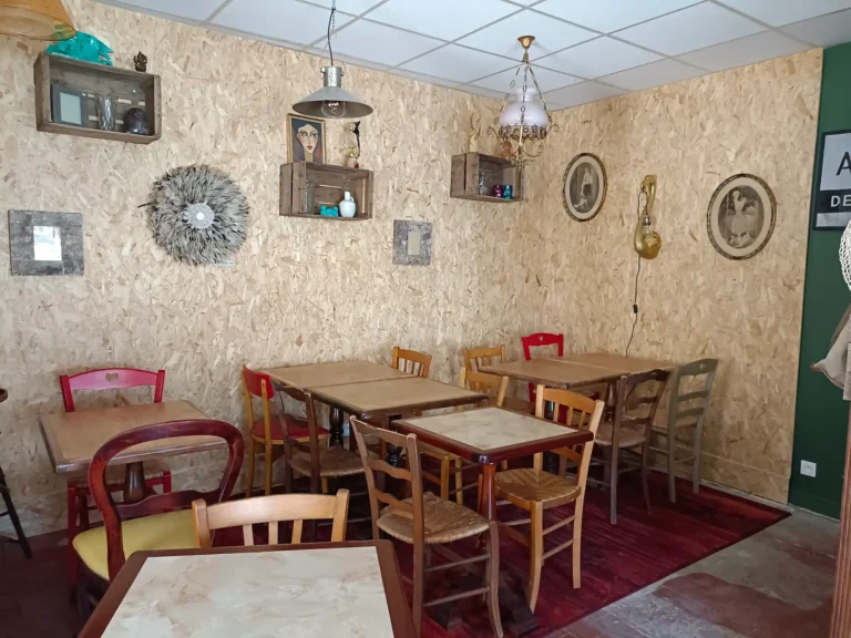 00002concept-store-dherbes-et-depices-interieur